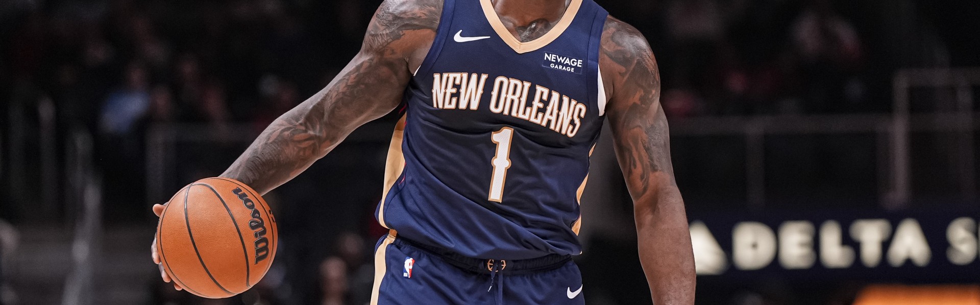 在线干活！锡安半场12投5中&amp;罚球6中5 得到15分8板2助