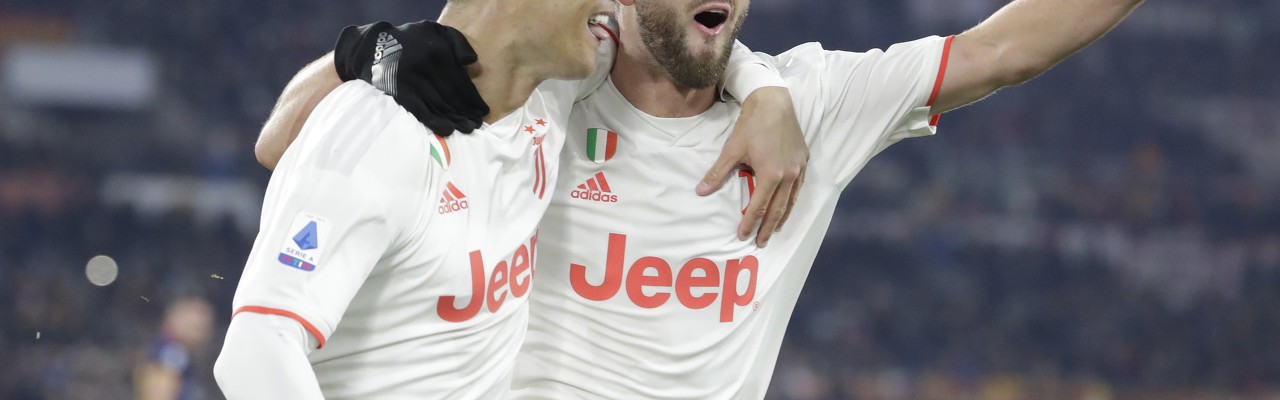 博鱼电竞官方app-皮亚尼奇：梅西从不练任意球但比赛时能进；C罗凌晨两点还加练