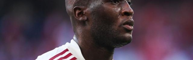 博鱼电竞官方网站-继续和C罗争金靴？“好人”卢卡库是当代最完美球员